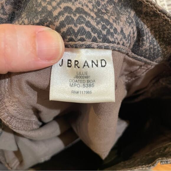 J BRAND Lillie Coated High Rise Skinny Jeans Snakeskin Size 27 - Picture 11 of 13